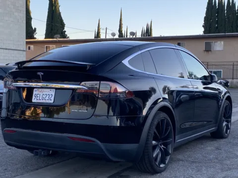 More photos of 2020 Tesla Model X Long Range Plus *Tow Hitch Included* at Premium Autos - El Monte, CA