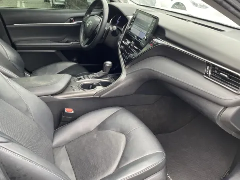 More photos of 2022 Toyota Camry Hybrid XSE at Premium Autos - El Monte, CA