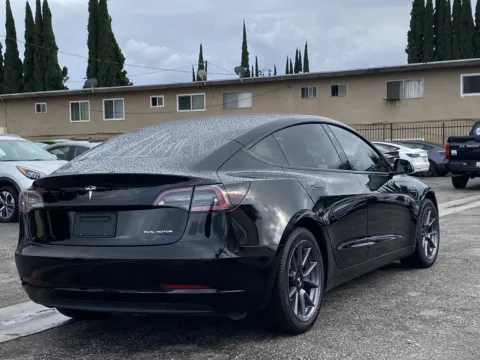 More photos of 2022 Tesla Model 3 Long Range Dual Motor at Premium Autos - El Monte, CA