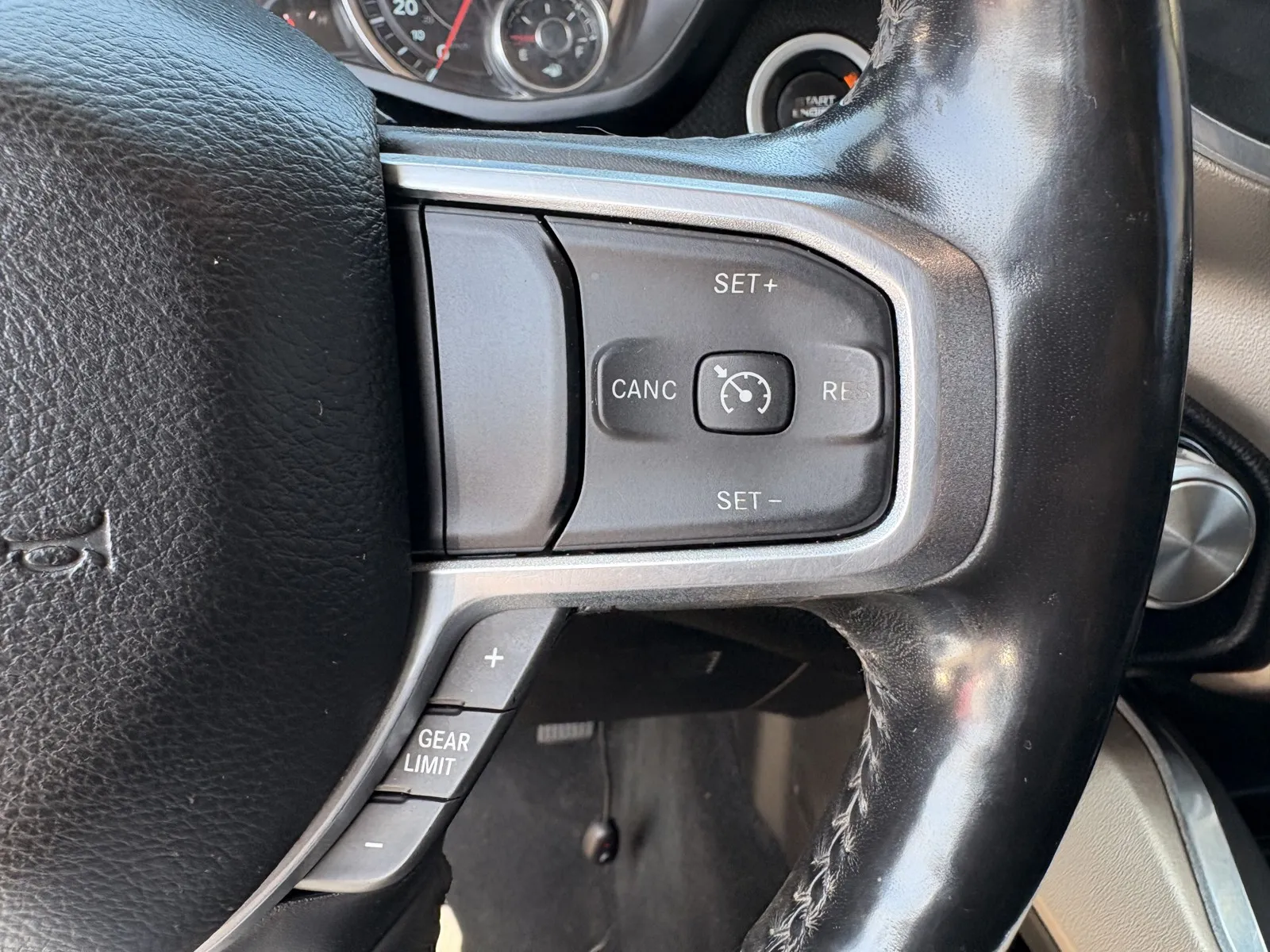 Ram 1500 photo 17
