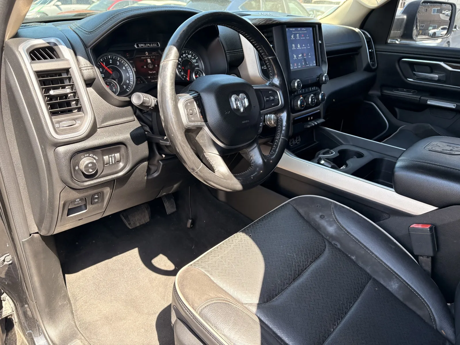 Ram 1500 photo 10
