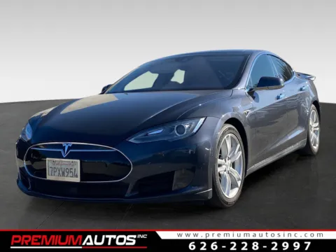 Gray 2015 Tesla Model S 85D *Moon Roof Feature* for sale in South El Monte, CA