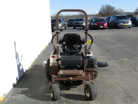 More photos of 2026 GRASSHOPPER 735BT at Pettijohn Offroad, MO