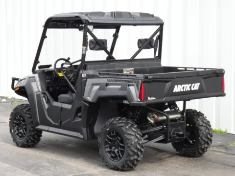 More photos of 2025 ARCTIC CAT PROWLER at Pettijohn Offroad, MO