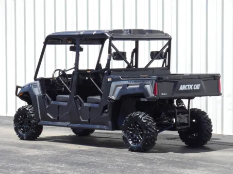 More photos of 2026 ARCTIC CAT PROWLER XT CREW at Pettijohn Offroad, MO