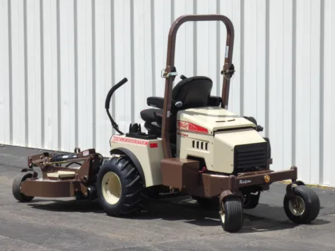 More photos of 2026 GRASSHOPPER 725D FRONTMOUNT at Pettijohn Offroad, MO