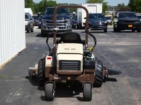 More photos of 2026 GRASSHOPPER 900D FRONTMOUNT at Pettijohn Offroad, MO