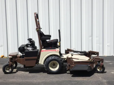 Photos of 2026 GRASSHOPPER 735 FRONTMOUNT for sale in Trenton, MO at Pettijohn Offroad