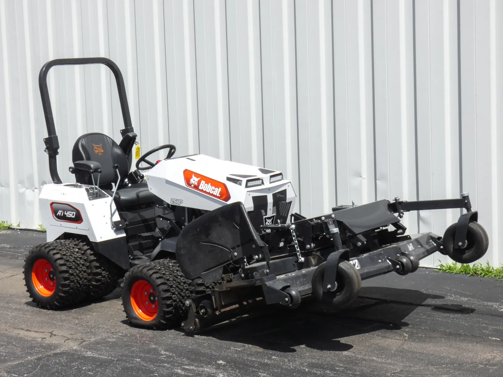 White 2024 BOBCAT AT450 for sale in Trenton, MO