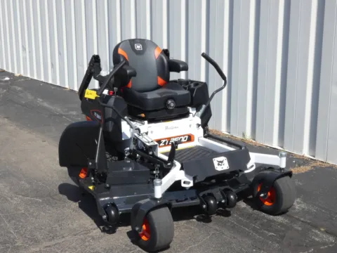Photos of 2026 BOBCAT ZT3561SD for sale in Trenton, MO at Pettijohn Offroad