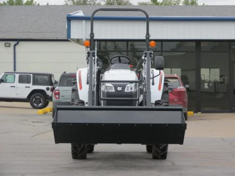 Photos of 2024 BOBCAT UT6066 for sale in Trenton, MO at Pettijohn Offroad