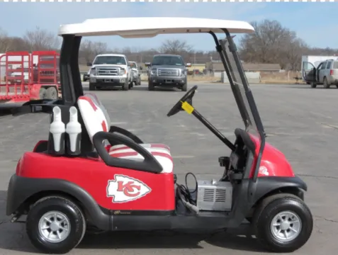 Red 2007 CLUB CAR GOLF CART for sale in Trenton, MO