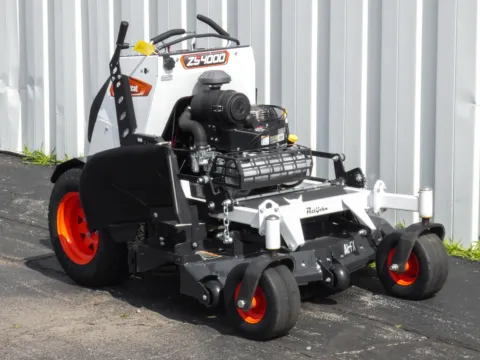 White 2025 BOBCAT ZS4048SF for sale in Trenton, MO