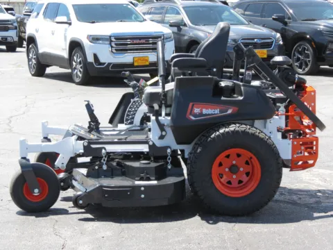 More photos of 2025 BOBCAT ZT7061 SP at Pettijohn Offroad, MO
