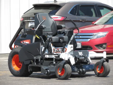 White 2025 BOBCAT ZT7061 SP for sale in Trenton, MO