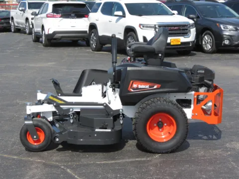 More photos of 2025 BOBCAT ZT3048 at Pettijohn Offroad, MO