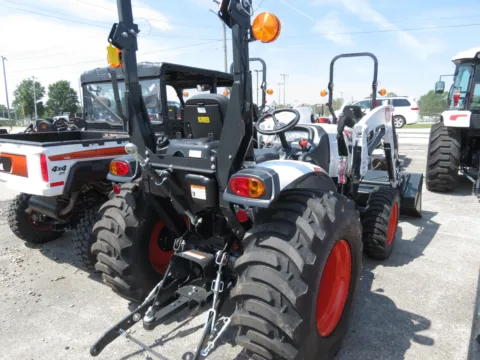 More photos of 2025 BOBCAT CT2040 at Pettijohn Offroad, MO