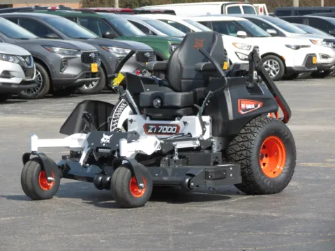 Another view of 2025 BOBCAT ZT7061SD for sale in Trenton, MO at Pettijohn Offroad