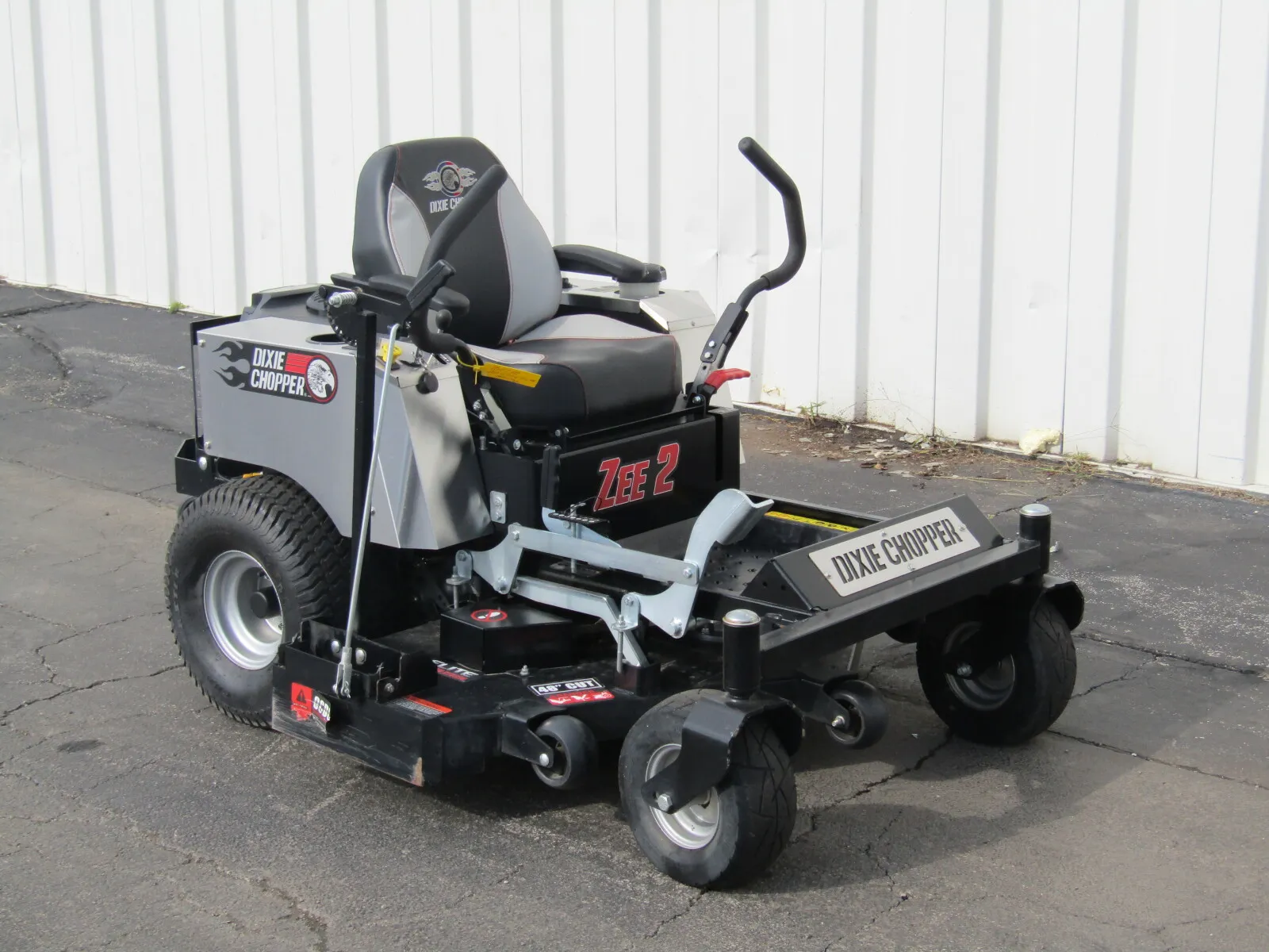 Silver 2018 DIXIECHOPPER ZEE 2 48 for sale in Trenton, MO