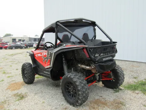 More photos of 2021 HONDA SXS1000 S2X 1000X at Pettijohn Offroad, MO