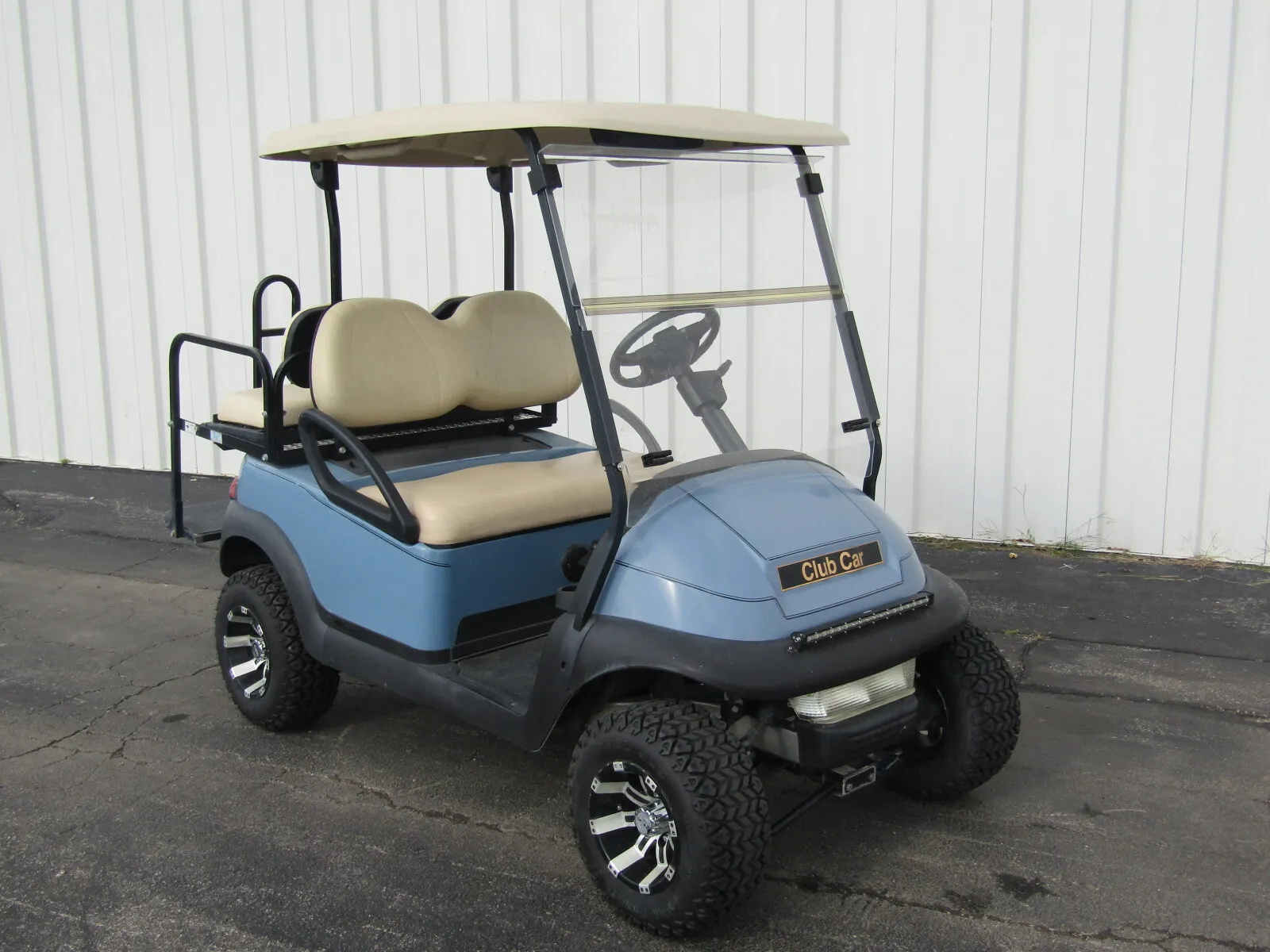 Blue 2008 CLUB CAR GOLF CART for sale in Trenton, MO
