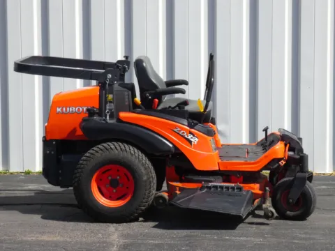Photos of 2018 KUBOTA 326 S for sale in Trenton, MO at Pettijohn Offroad