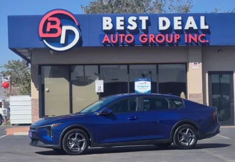 Blue 2025 Kia K4 LXS Sedan 4D for sale in El Paso, TX