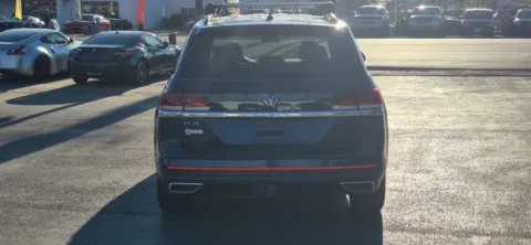 More photos of 2022 Volkswagen Atlas SE w/Tech Pkg Sport Utility 4D at Best Deal Auto Group, TX