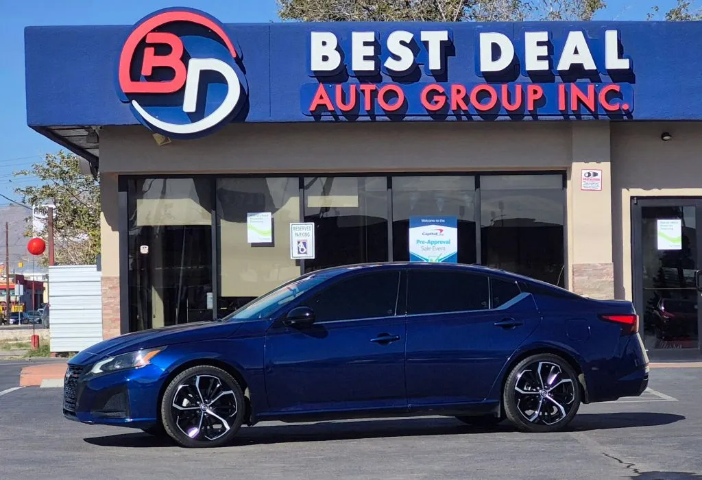 Blue 2023 Nissan Altima 2.5 SR Sedan 4D for sale in El Paso, TX