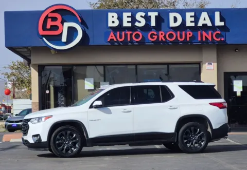 White 2019 Chevrolet Traverse RS Sport Utility 4D for sale in El Paso, TX