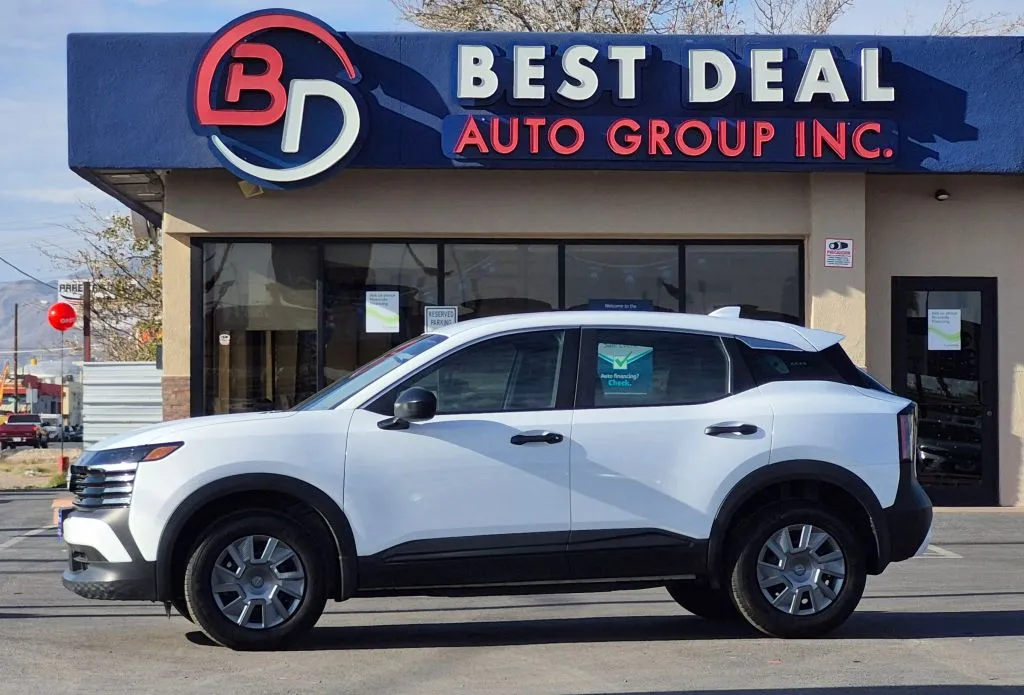 White 2025 Nissan Kicks S Sport Utility 4D for sale in El Paso, TX