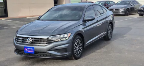 Photos of 2019 Volkswagen Jetta 1.4T SE Sedan 4D for sale in El Paso, TX at Best Deal Auto Group
