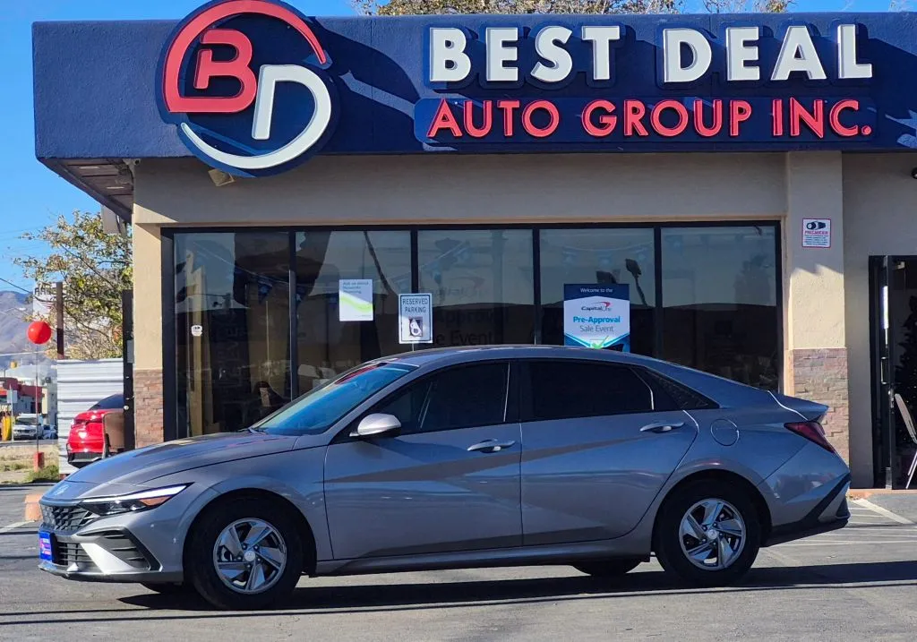 2024 Hyundai Elantra SE Sedan 4D for sale in El Paso, TX