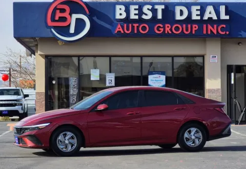 Red 2025 Hyundai Elantra SE Sedan 4D for sale in El Paso, TX