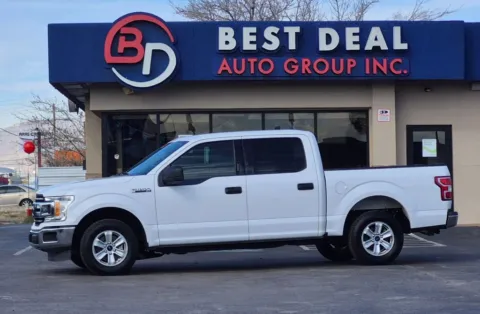 White 2018 Ford F-150 SuperCrew Cab XLT Pickup 4D 5 1/2 ft for sale in El Paso, TX