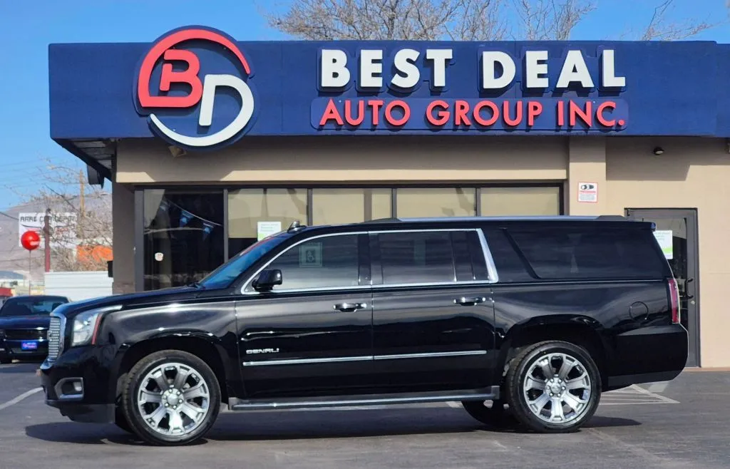 Black 2016 GMC Yukon XL Denali Sport Utility 4D for sale in El Paso, TX