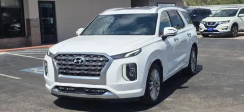 Photos of 2020 Hyundai Palisade Limited Sport Utility 4D for sale in El Paso, TX at Best Deal Auto Group