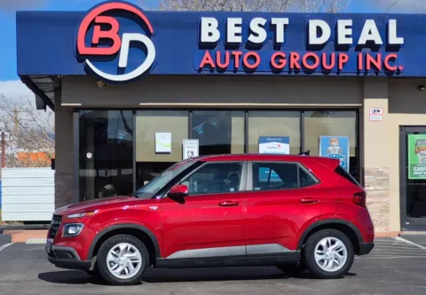 Red 2021 Hyundai Venue SE Sport Utility 4D for sale in El Paso, TX