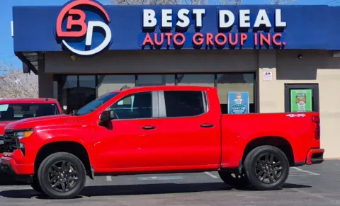 Red 2022 Chevrolet Silverado 1500 Crew Cab Custom Pickup 4D 5 3/4 ft for sale in El Paso, TX