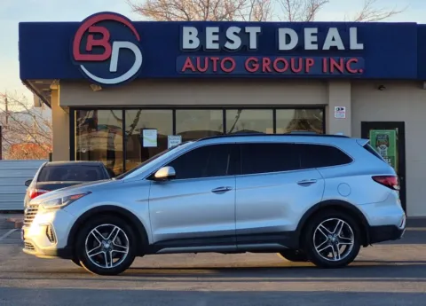 Silver 2017 Hyundai Santa Fe Limited Ultimate Sport Utility 4D for sale in El Paso, TX