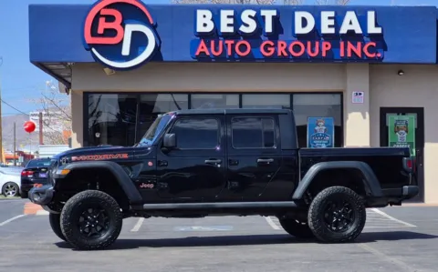Black 2021 Jeep Gladiator Mojave Pickup 4D 5 ft for sale in El Paso, TX