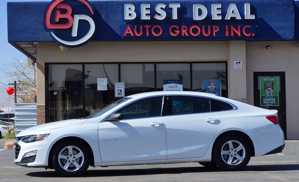 White 2024 Chevrolet Malibu LS Sedan 4D for sale in El Paso, TX
