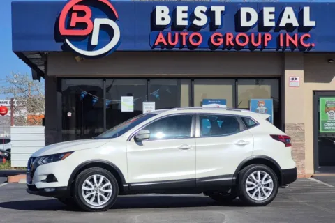 White 2022 Nissan Rogue Sport SV Sport Utility 4D for sale in El Paso, TX