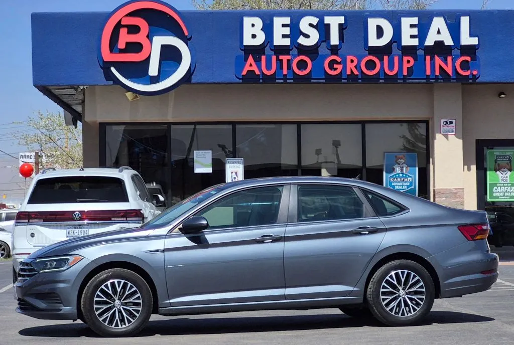 Gray 2019 Volkswagen Jetta 1.4T SEL Sedan 4D for sale in El Paso, TX