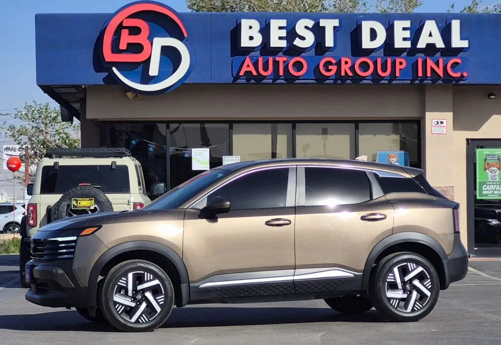 Brown 2025 Nissan Kicks SV Sport Utility 4D for sale in El Paso, TX