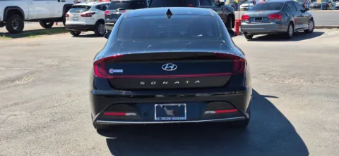More photos of 2023 Hyundai Sonata SE Sedan 4D at Best Deal Auto Group, TX