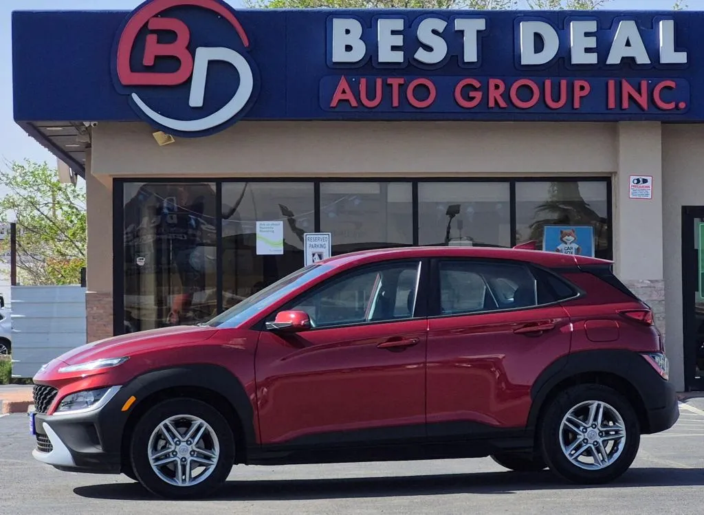 Red 2023 Hyundai Kona SE Sport Utility 4D for sale in El Paso, TX