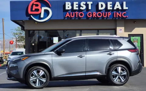 Gray 2023 Nissan Rogue SL (2023.5) Sport Utility 4D for sale in El Paso, TX