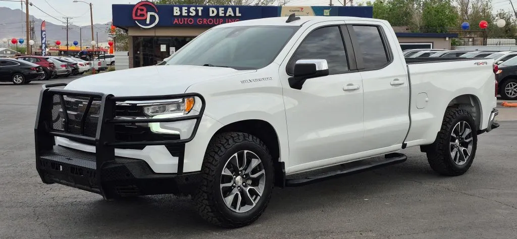 2023 Chevrolet Silverado 1500 Double Cab LT Pickup 4D 6 1/2 ft for sale in El Paso, TX