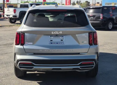 More photos of 2022 Kia Sorento Hybrid S Sport Utility 4D at Best Deal Auto Group, TX